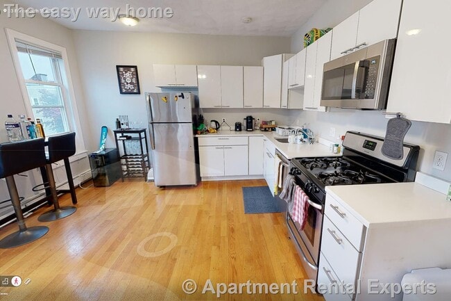 Photo - 33 Portsmouth St Apartment