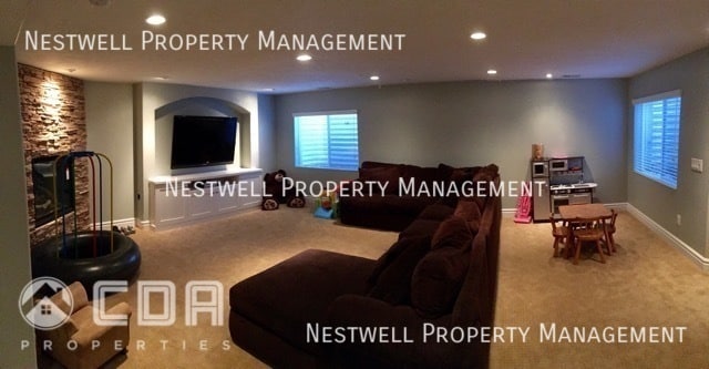 Building Photo - 4703 Firmont Dr
