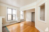 Primary Photo - 452 W Belden Ave