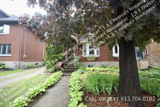 Photo du bâtiment - 390 Holland Ave