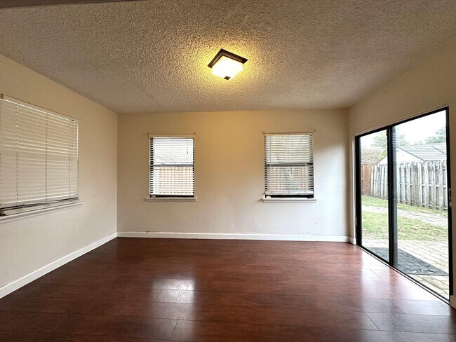 Foto del edificio - 23089 SW 55th Ave