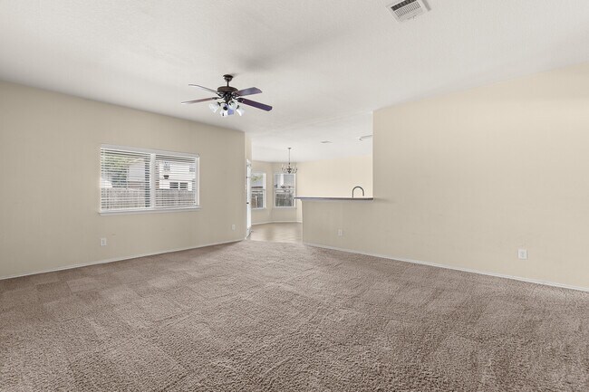 Building Photo - 6533 Crystal Ct