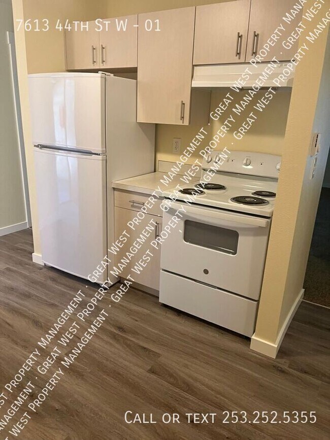 Foto del edificio - 7613 44th St W