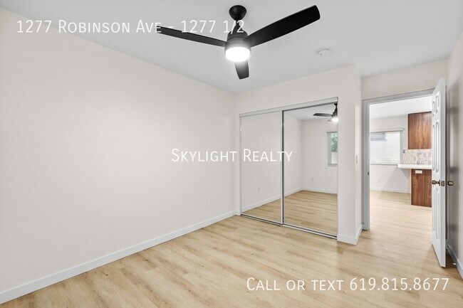 Foto del edificio - 1277 Robinson Ave