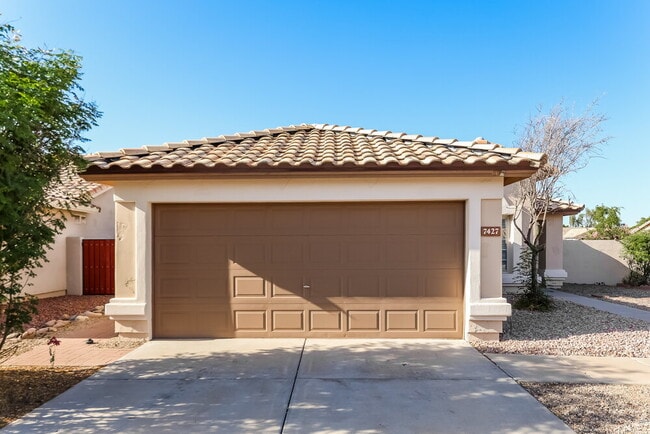 Building Photo - 7427 W Tina Ln