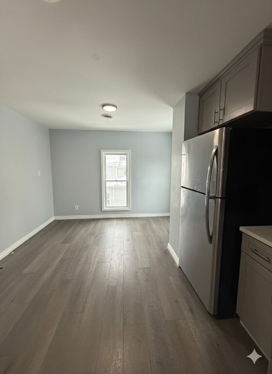 Building Photo - 4 Thorp St