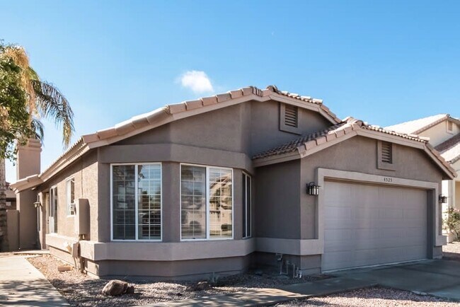 Building Photo - 4525 E Silverwood Dr
