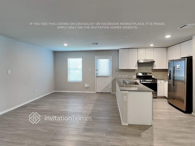 Foto del edificio - 13722 Bucket Way