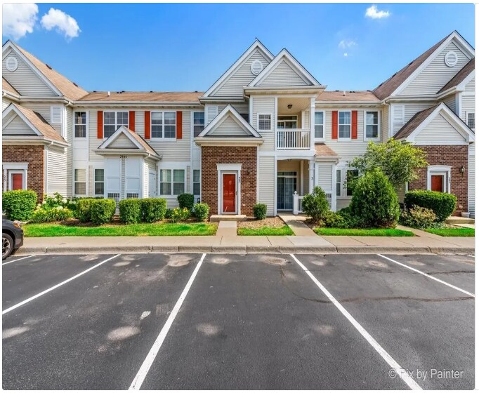 Foto principal - 2305 Aurora Dr