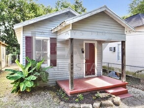 Building Photo - 419 Cleveland St