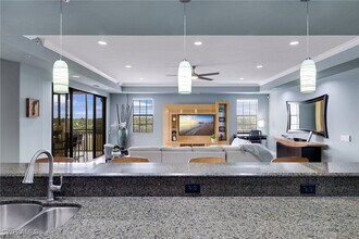 Building Photo - 10721 Mirasol Dr