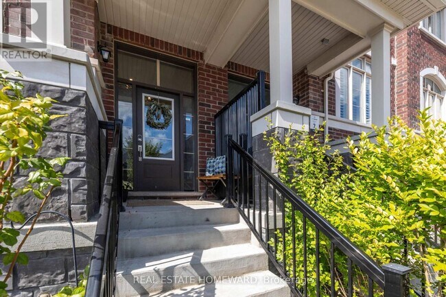 Photo du bâtiment - 2612 Cerise Manor