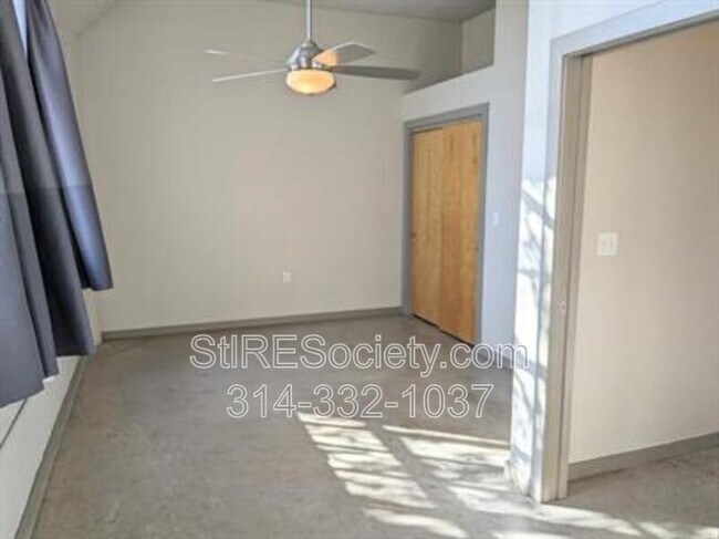 Foto del edificio - 8125 Michigan Ave