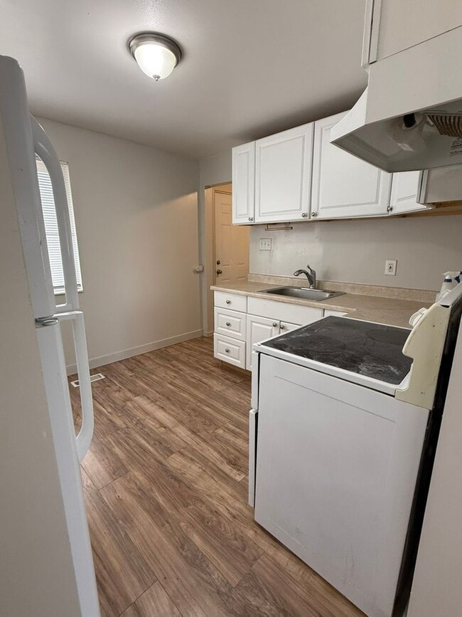 Photo - 3905 S 1040 E Apartment