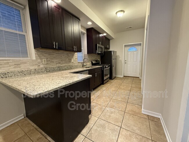 Foto del edificio - 3036 S Union Ave