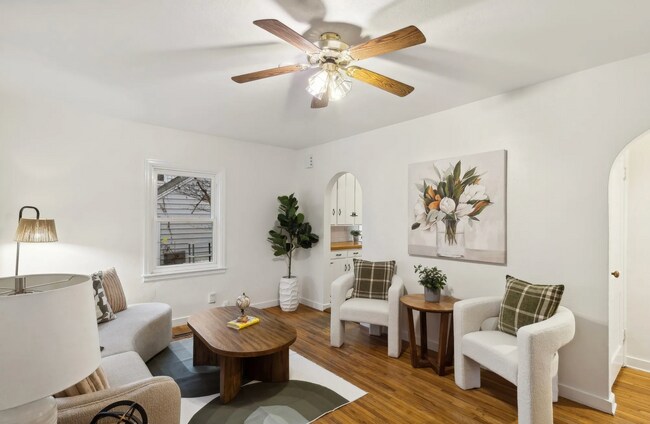 Foto del edificio - 1217 Scott Ave