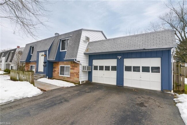 Building Photo - 4500 Washington Square Dr