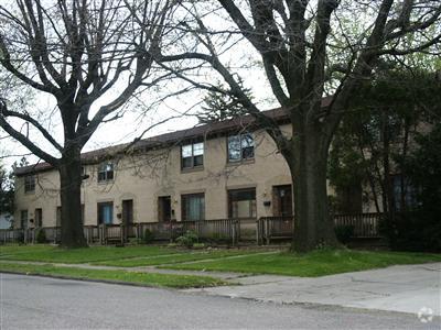 Building Photo - 708-718 Spangler St