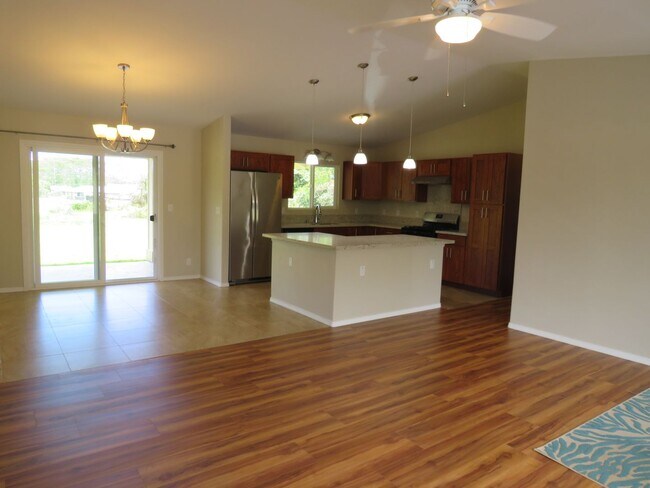 Foto del edificio - Newer 3 bedroom in HPP!