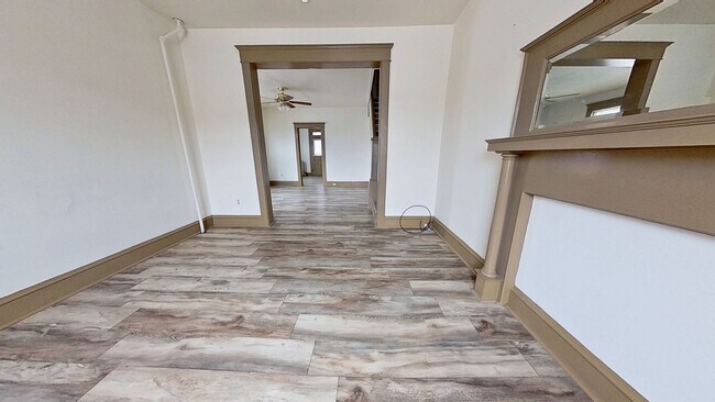 Building Photo - Duplex
