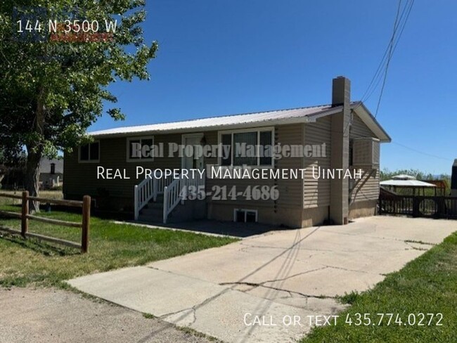 Building Photo - Cute 4-bedroom 2-bathroom Home.