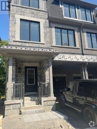 Building Photo - 57 Folcroft St