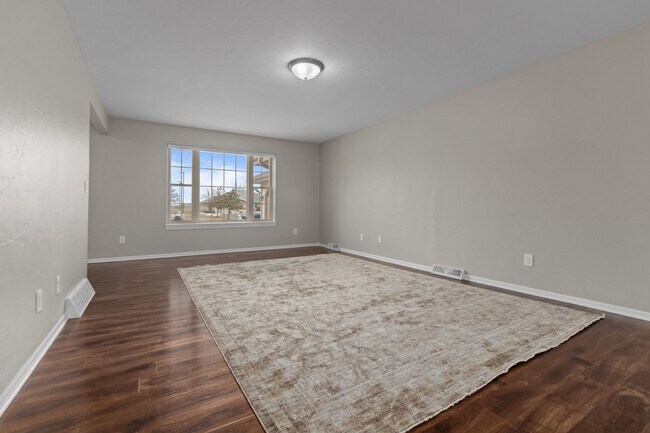 Foto del edificio - W6157 Aerotech Dr