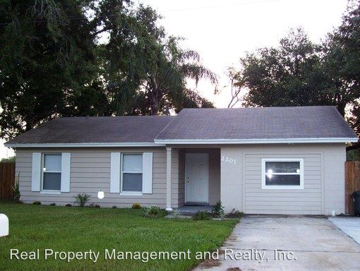 Primary Photo - 2201 Continental Blvd