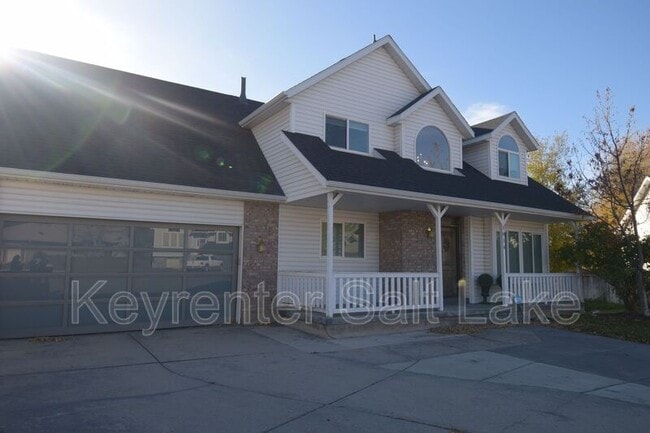 Photo - 1814 Whisperwood Cir House