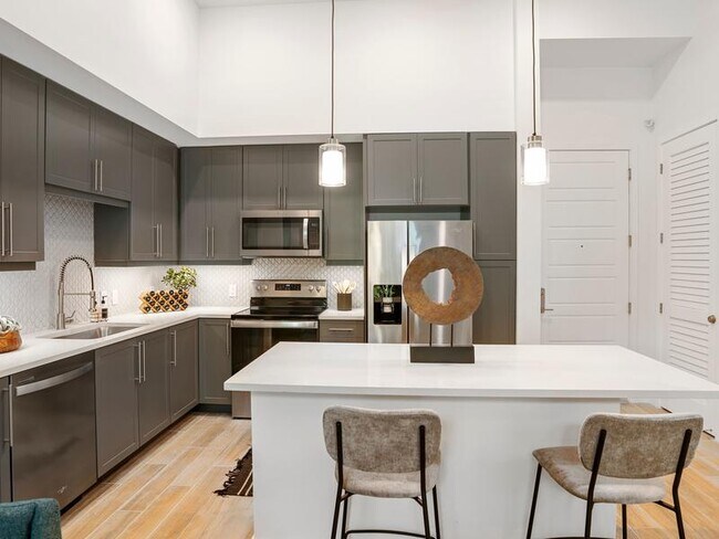 Foto del edificio - 8450 NW 102nd Ave
