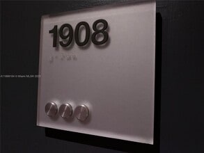 Building Photo - 500 Brickell Ave