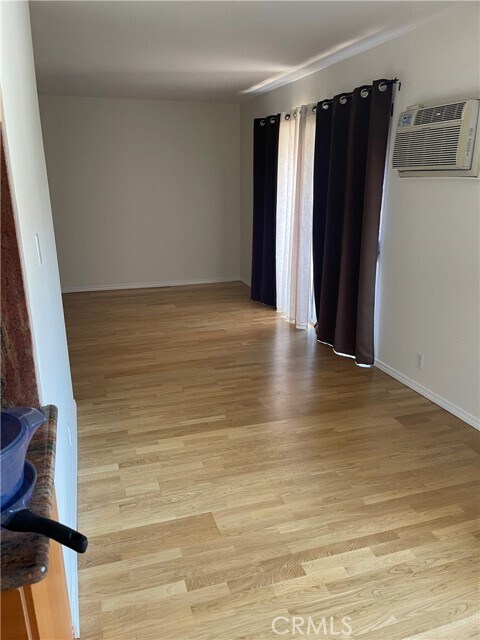 Foto del edificio - 3813 Huron Ave