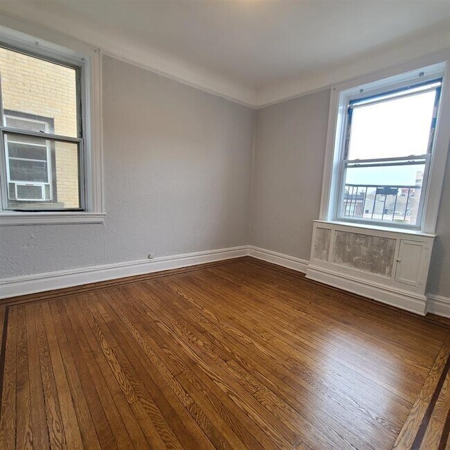 Foto del edificio - 6015 JFK Blvd E