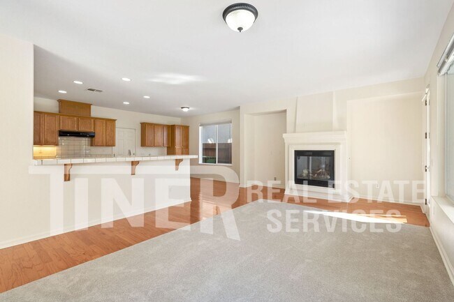 Foto del edificio - 9808 Spring View Way