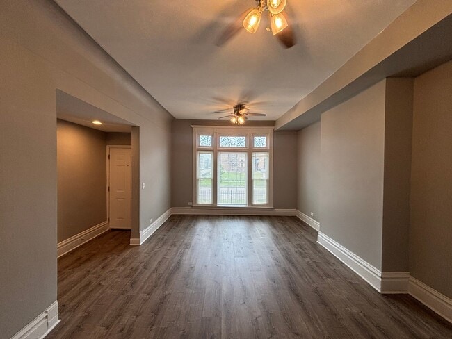 Photo - 5700 S Wabash Ave (Chicago, IL) Apartment