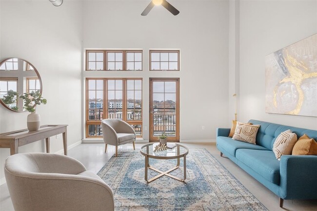 Foto del edificio - 2235 E 6th St