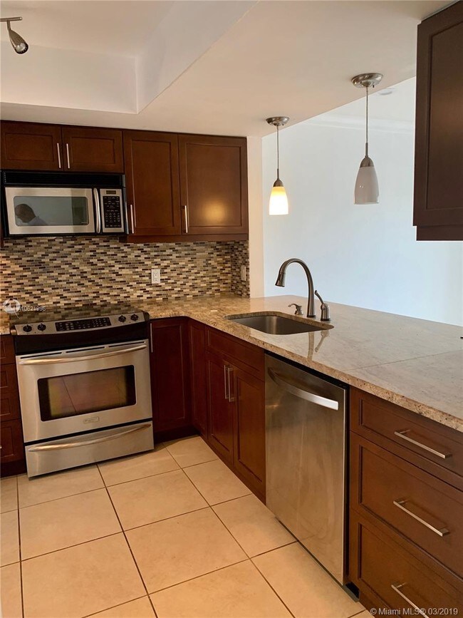 Foto del edificio - 11124 SW 133rd Ct