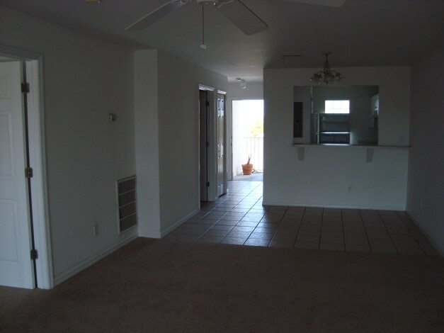 Foto del edificio - 1016 SW 47th Ter