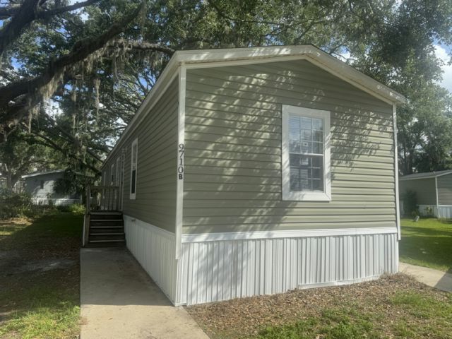 Foto principal - 9710 Polak Dr