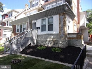 Building Photo - 6154 Lebanon Ave