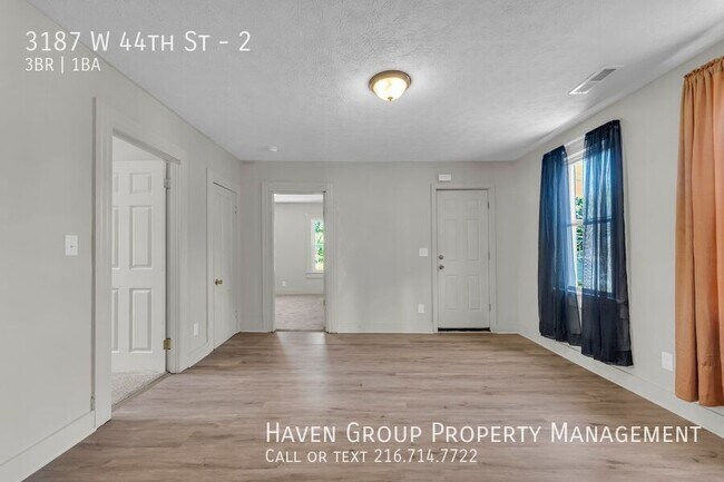 Building Photo - 3187 W 44th St