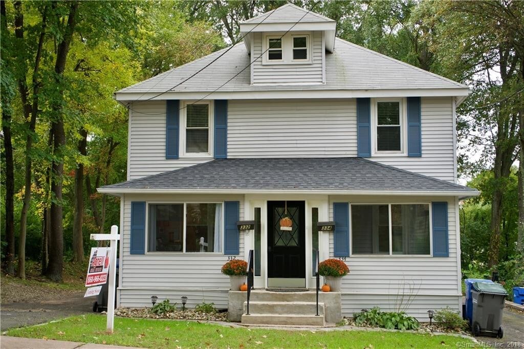 Primary Photo - 332 Summit St
