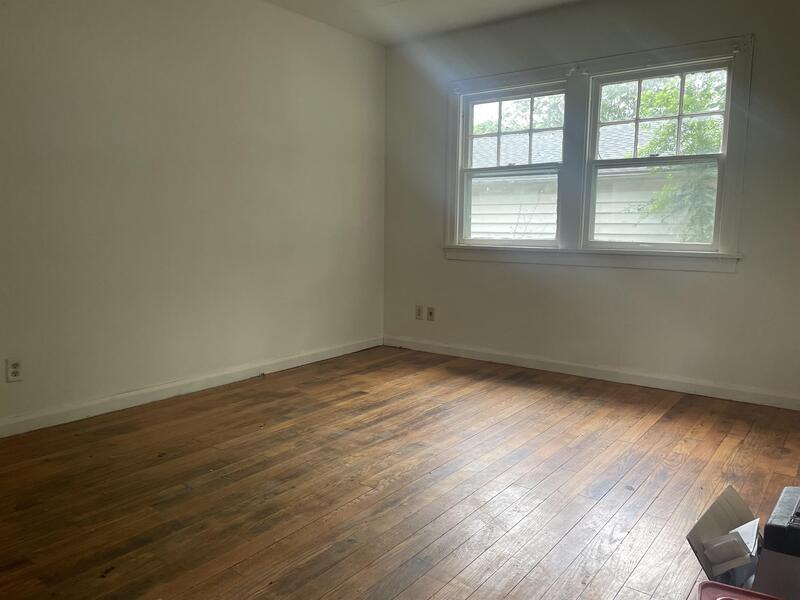 Foto principal - 2221 East Monroe Street