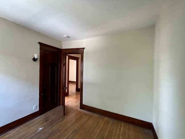 Building Photo - 786 McKinley Pkwy