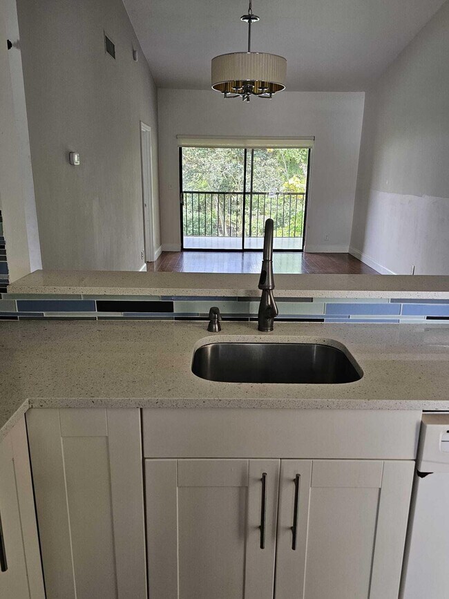 Foto del edificio - 3130 Millwood Terrace