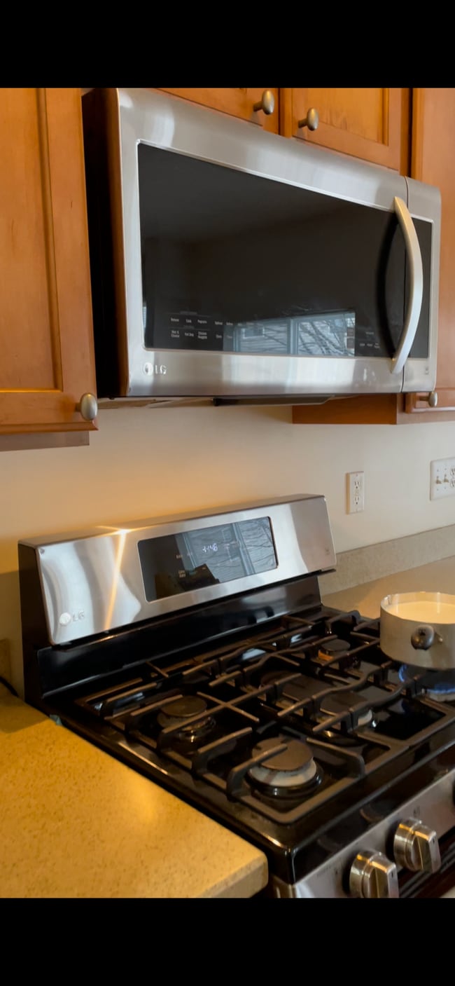 Foto del edificio - 23950 Noble Dr