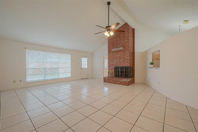 Foto del edificio - 3806 Embarcadero Dr