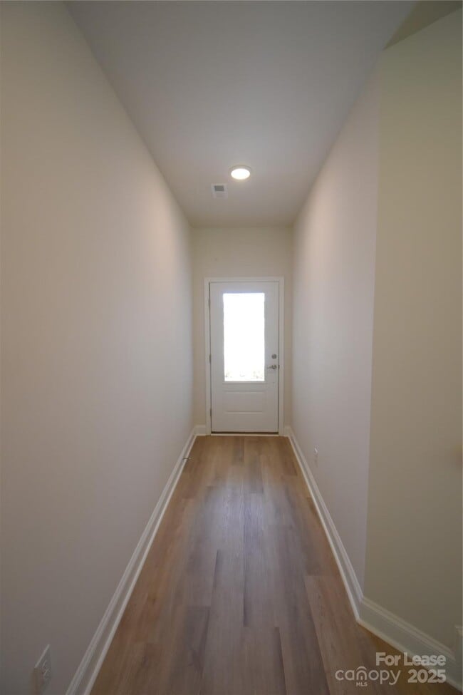 Building Photo - 113 Quartz Hl Wy