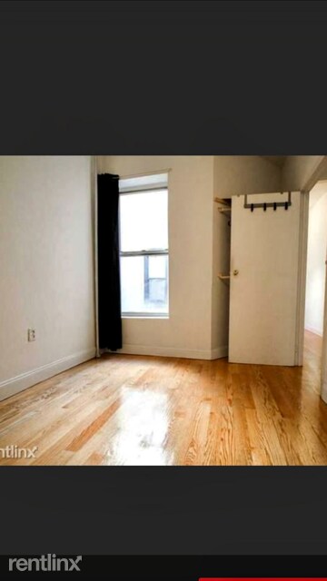 Building Photo - 3 br, 1 bath Room For Rent - 611 Seneca Ave 3