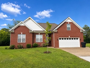 Building Photo - 4517 Hammock Dr